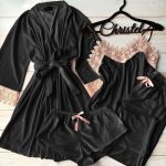 طقم بيجامه قطيفه حريمي - كود 5351