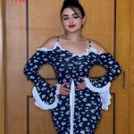 فستان طويل مزين بنقشات أنيقة - 7760