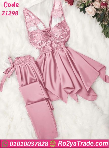 بيجامة ستان مخططة بالدانتيل - Z1298