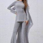 سوت حريمي قطعتين خروج - كود 1001