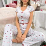 بيجامة نسائي مخططة بقلوب رقيقة - كود 5000