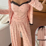 بيجامه للعرايس 3 قطع - كود 073