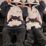 جمبسوت شتوي كارتوني قطيفة