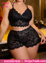 طقم دانتيل أسود قصير