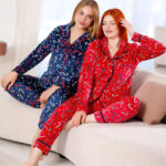 بيجامة شتوي قطيفة حريمي بأزرار أمامية