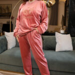 بيجامة حريمي قطيفة شتوي