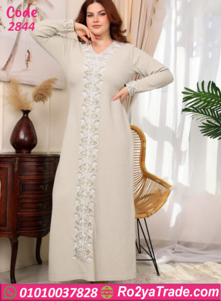 عباية بيت شتوي مطرزة