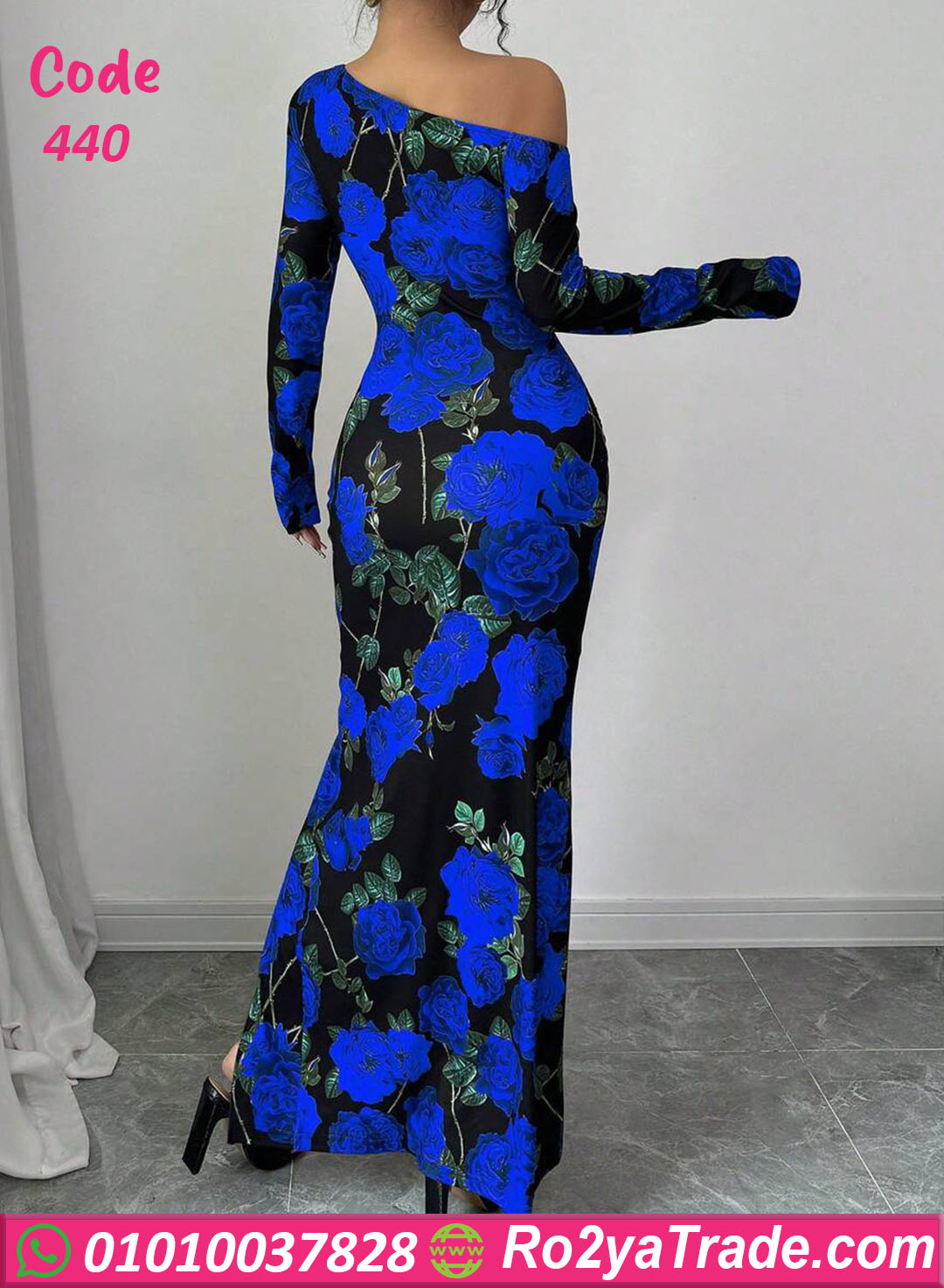 دريس صيفي طويل بالورود الزرقاء