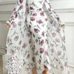 طقم أبيض مورد