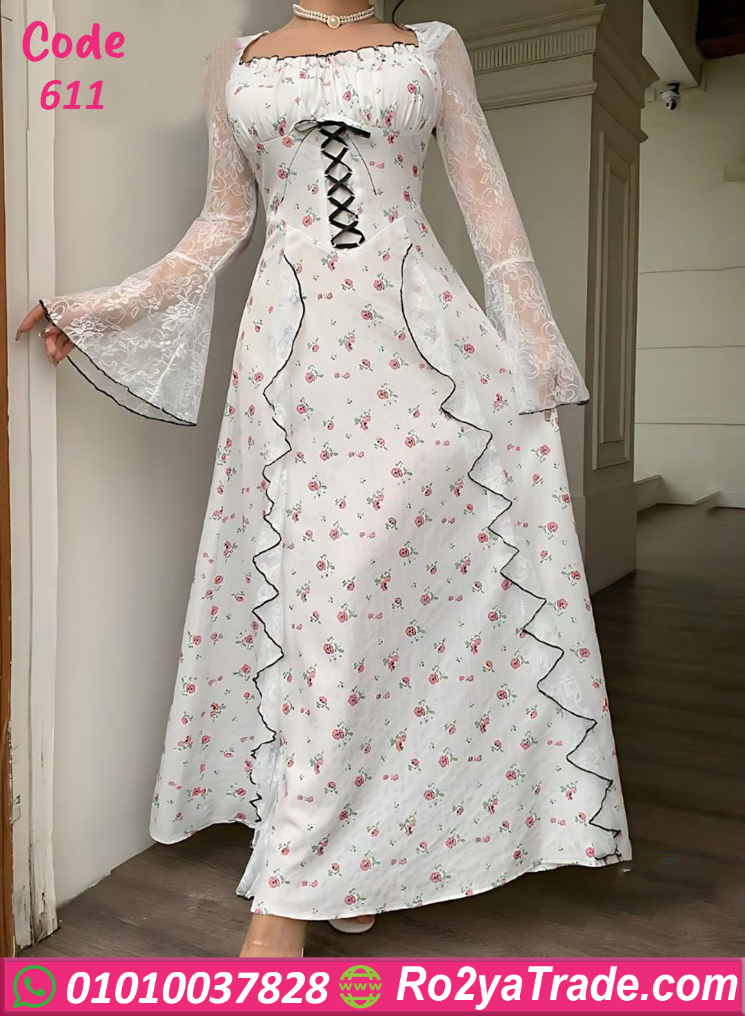 فستان دانتيل أبيض وردي