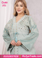 عباية قطيفة تطريز شتوي