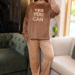 بيجامة شتوي قطيفة ناعمة