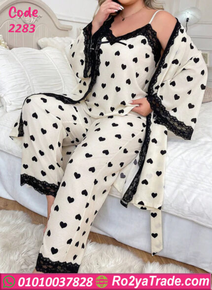 طقم شتوي دانتيل قلوب