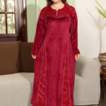 عباية شتوي مخمل تطريز ناعم