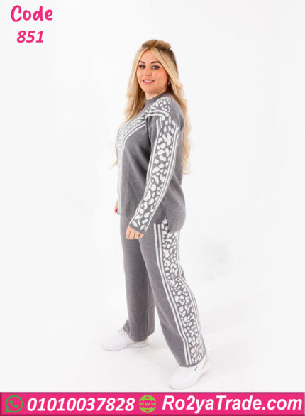 ترنج قطيفة شتوي نسائي