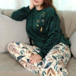 بيچامة شتوي قطيفة حريمي بيج سايز