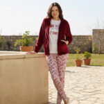 بيجامة قطيفة حريمي شتوي