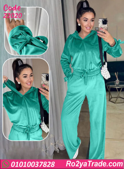 طقم بيجامة شتوي حريمي قطيفة