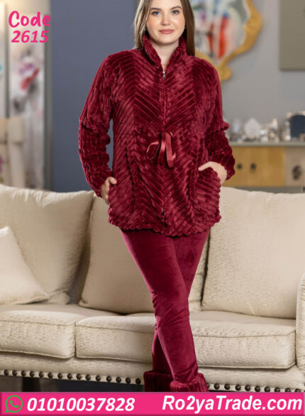 بيجامة حريمي شتوي قطعتين قطيفة