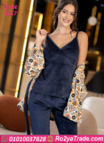 بيجامة قطيفة شيك