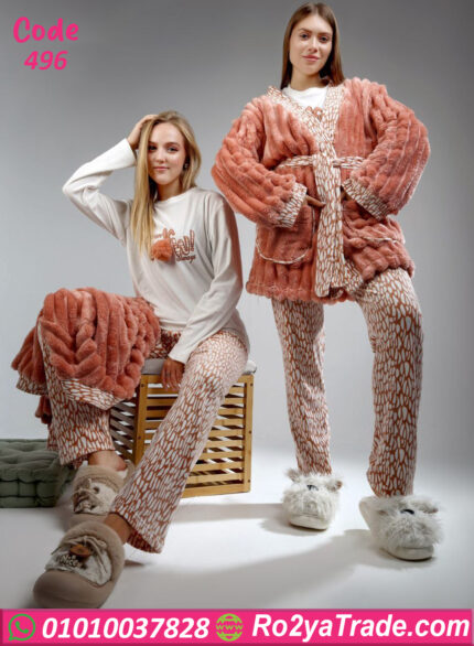 بيجامة قطيفة شتوي بالروب