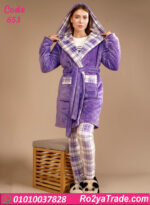 بيجامة شتوي حريمي قطيفة بالروب