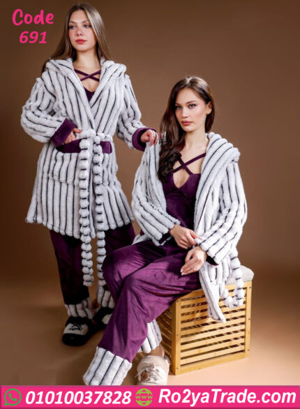بيجامة حريمي شتوي 3 قطع بالروب