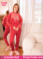 بيجامة قطيفة حريمي بقبعة