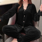 بيجامة حريمي شتوي قطيفة