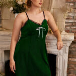 لانجري بليسيه دانتيل قصير