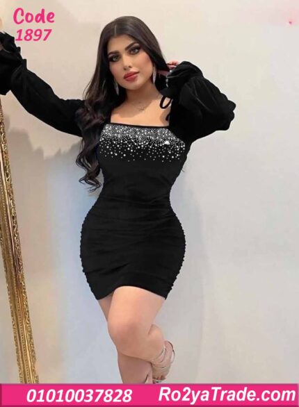 فستان شتوي قصير مخمل بتطريز فصوص