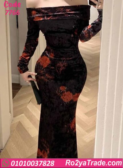 فستان شتوي طويل قطيفة أوف شولدر