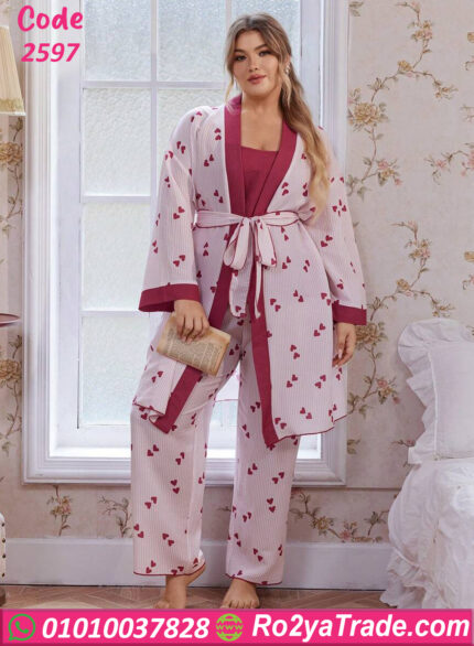 بيجامة حريمي بالروب