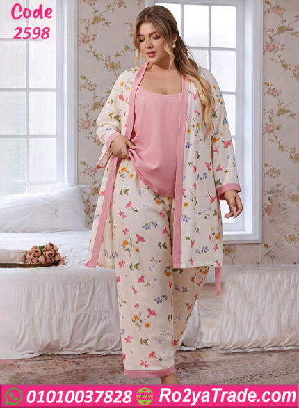 بيجامة حريمي بالروب